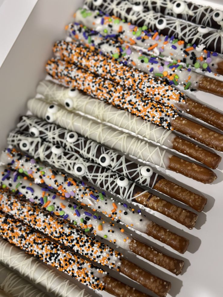 Chocolate Covered Pretzel Rods